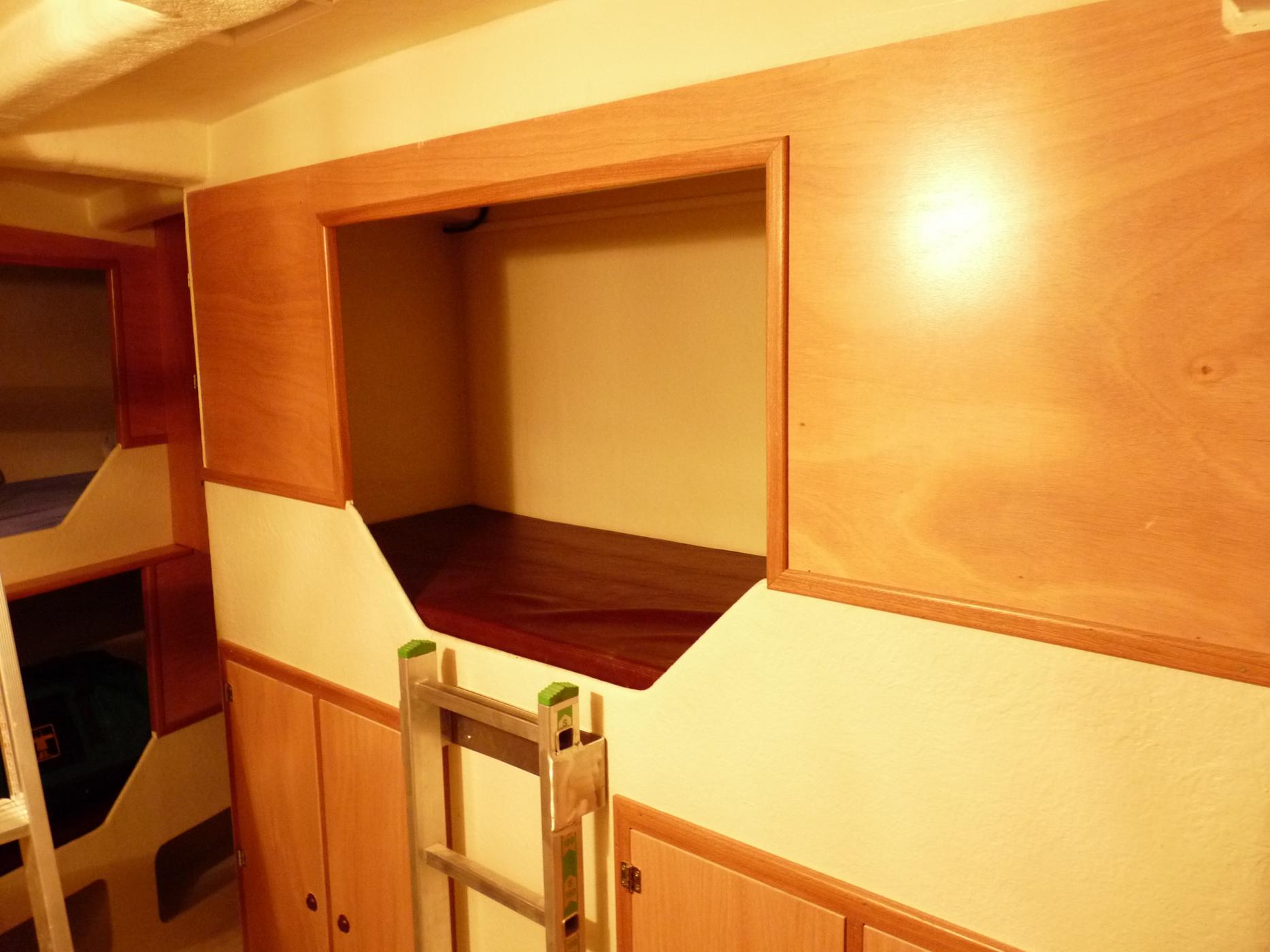 Poste �quipage - rangements et couchettes